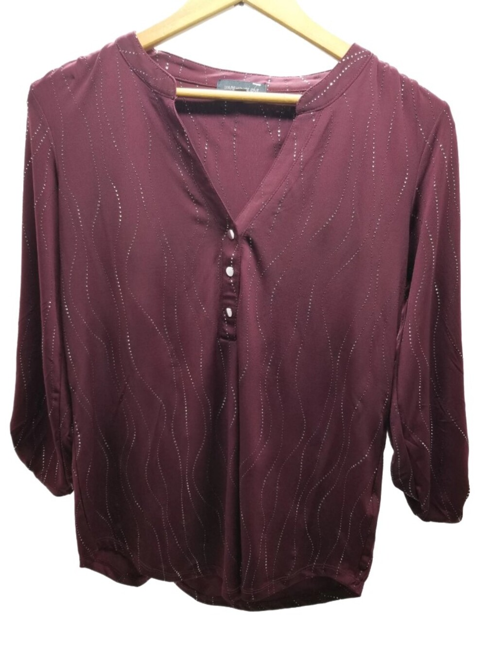 Warehouse One Women's Burgundy V-Neck Button Front Top Size Extra Small